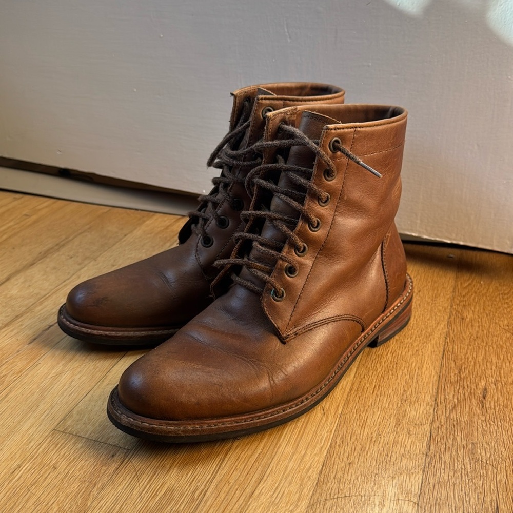 Nisolo Amalia boots